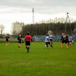 17. kolejka B-klasy: UKS Wiewiórczyn vs. KS Hetman Sieradz (fot. W. Plucinska)