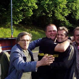 Radość po awansie do ligi okręgowej, czerwiec 2005 rok