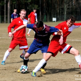 Victoria Kaliska 1:0 Kolejarz Chojnice (Źródło: www.kolejarzchojnice.pl)