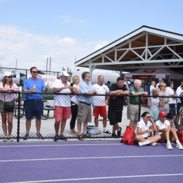 Kibice i wokół boiska