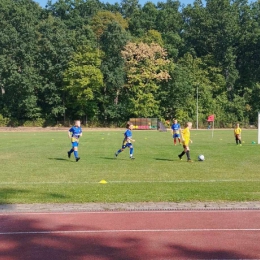 1 kolejka ligi "OdPasjiDoFutbolu" - Żak F2