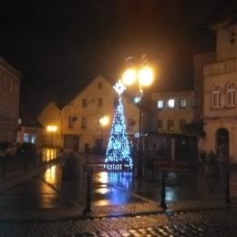 KADRA BAWI SIĘ NA OBOZIE!