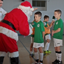 Święty Mikołaj odwiedził najmłodszych piłkarzy Dalinu