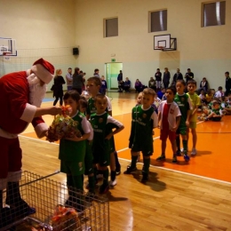 Mikołajkowy turniej Filii WKS Śląsk w Wojborzu - gr. Bambini