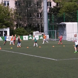 GKS Orion trenuje na boisku Legii Warszawa