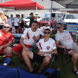 Kibice i wokół boiska