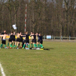 Mazur Gostynin (U-15) – Żyrardowianka Żyrardów (U-15) 1:4
W sobotę, 21 marca 2015 r. w 2 kolejce rozgrywek 1 Ligi Mazowieckiej Trampkarzy U-15 Mazur Gostynin podejmował u siebie Żyrardowiankę Żyrardów. Rywal okazał się zbyt mocny.