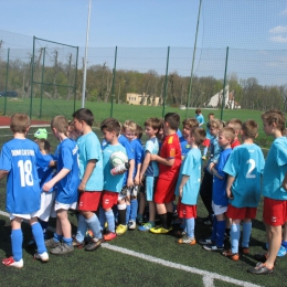 Sparing Entuzjaści Futbolu Kłecko - UKS Zdziechowa 25 IV