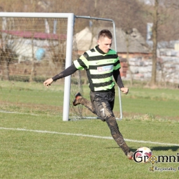 Gromnik - Śmigno 7:1 (fot.M.Książkiewicz, Gromnik24.pl) wiosna 2015