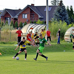 MŁODZIK (seniorzy) vs Sadownik Błędów