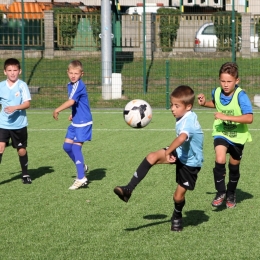 Trening dziecięcych sekcji piłkarskich - od skrzata do młodzika