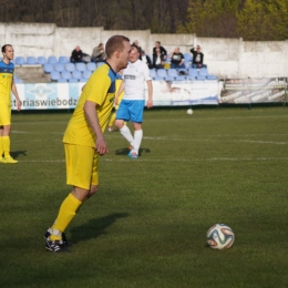 Victoria Świebodzice - Unia 2-1