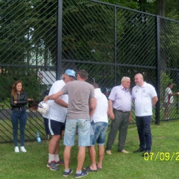 1 Turniej "Po STRONIE Piłki" o Puchar Burmistrza Stronie Śląskie . (http://krysztalstroniesl.futbolowo.pl)