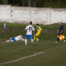 Victoria Świebodzice - Unia 2-1