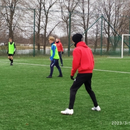 SPARING Z LKS MAZUR KARCZEW STADION W KARCZEWIE  UL. JANA i LUDWIKA TRZASKOWSKICH 1.