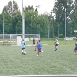 MKS Znicz Pruszków 3-5 FCB Escola Varsovia