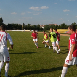 Victoria 2:0 LZS Olimpia Okrzeja
BRAMKI: Kozłowski, W. Szymański.