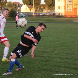 Tęcza Brusy 0:0 Victoria Kaliska (Źródło: Moto-Gawin Sklep motoryzacyjny)