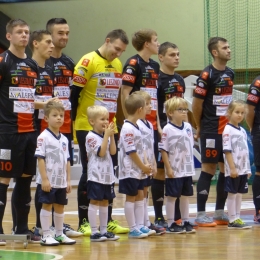 WILKI w Lesznie na meczu futsalowym.