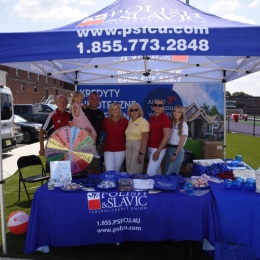 Kibice i wokół boiska