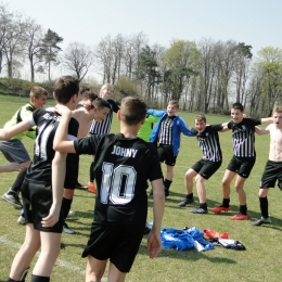 2019-04-07 Trampkarz:  Orla Jutrosin 3 - 0 Awdaniec Pakosław