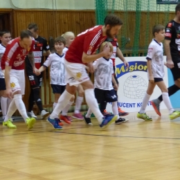 WILKI w Lesznie na meczu futsalowym.