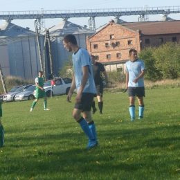 Olimpia Oporów 2 - 3  MKS Mianów 19.10.2014