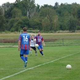 Sezon 2020/2021 11.10.2020r. kolejka 10: LZS Dąbrówka Górna - SSKS Stal Zawadzkie 1:2 (0:1)