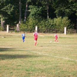 Dwór Kombornia 1:1 Victoria Dobieszyn (źródło: www.victoriadobieszyn.futbolowo.pl)