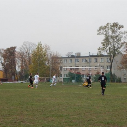 LKS Pogoń Ziemięcice - KS Start Sierakowice: 2:0 (k. 10)