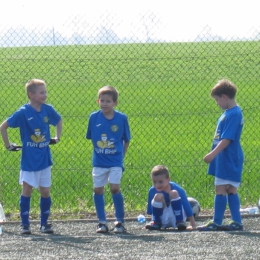 Sparing Entuzjaści Futbolu Kłecko - UKS Zdziechowa 25 IV