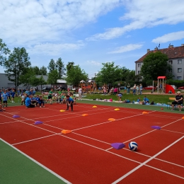 DZIEŃ SPORTU KLAS 1-3.