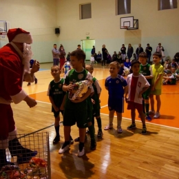 Mikołajkowy turniej Filii WKS Śląsk w Wojborzu - gr. Bambini