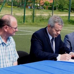 Nowy stadion-podpisanie umowy