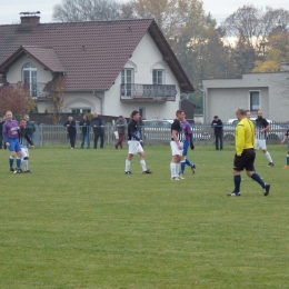 Sezon 2021/2022 07.11.2021r. kolejka 11: LZS Kosmos Dobra - LZS Dąbrówka Górna 1:1 (1:0)