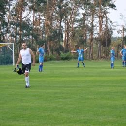 Czerwona kartka dla Borzyszkowskiego w 12 minucie