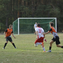 2. kolejka B-klasy: KS Unia Sieradz-Męka vs. KS Hetman Sieradz (fot. Z. Dymiński)