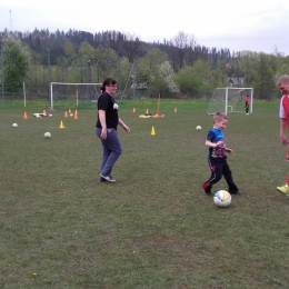 Wspólny trening skrzatów z rodzicami