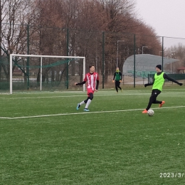 SPARING Z LKS MAZUR KARCZEW STADION W KARCZEWIE  UL. JANA i LUDWIKA TRZASKOWSKICH 1.