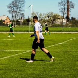 19. kolejka B-klasy: LKS Kamienna vs. KS Hetman Sieradz (fot. W. Plucinska)