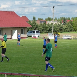 Sezon 2015/2016 15.05.2016r. kolejka 22: LZS Dąbrówka Górna - LZS Łowkowice 1:2 (0:2)