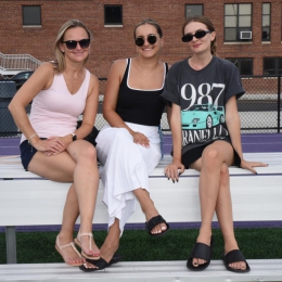 Kibice i wokół boiska