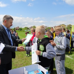 Turniej szkół w Nienaszowie