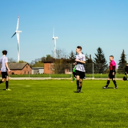 19. kolejka B-klasy: LKS Kamienna vs. KS Hetman Sieradz (fot. W. Plucinska)