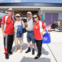 Kibice i wokół boiska