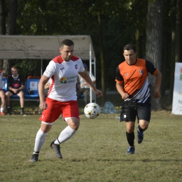 2. kolejka B-klasy: KS Unia Sieradz-Męka vs. KS Hetman Sieradz (fot. Z. Dymiński)