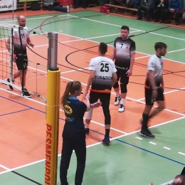 III runda siatkarskiego Pucharu Polski: Tubądzin Volley MOSiR Sieradz vs. Stal Nysa