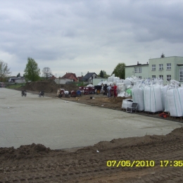 budowa boiska - maj 2010