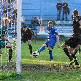 Łysica Akamit Bodzentyn 2:1 Korona II Kielce