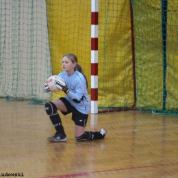 II Halowy Turniej Piłki Nożnej o puchar Prezesa UKS Trójka Górsk w kategorii dziewcząt rocznik 2003 i młodsze